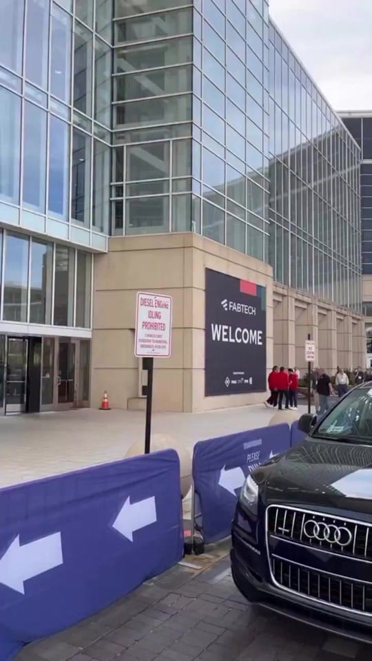 Post 2 by ivaniler on TikTok (video)