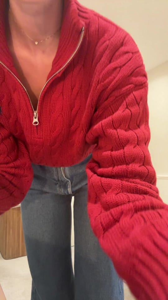 Post 6 by Luisa Barros on TikTok (video)
