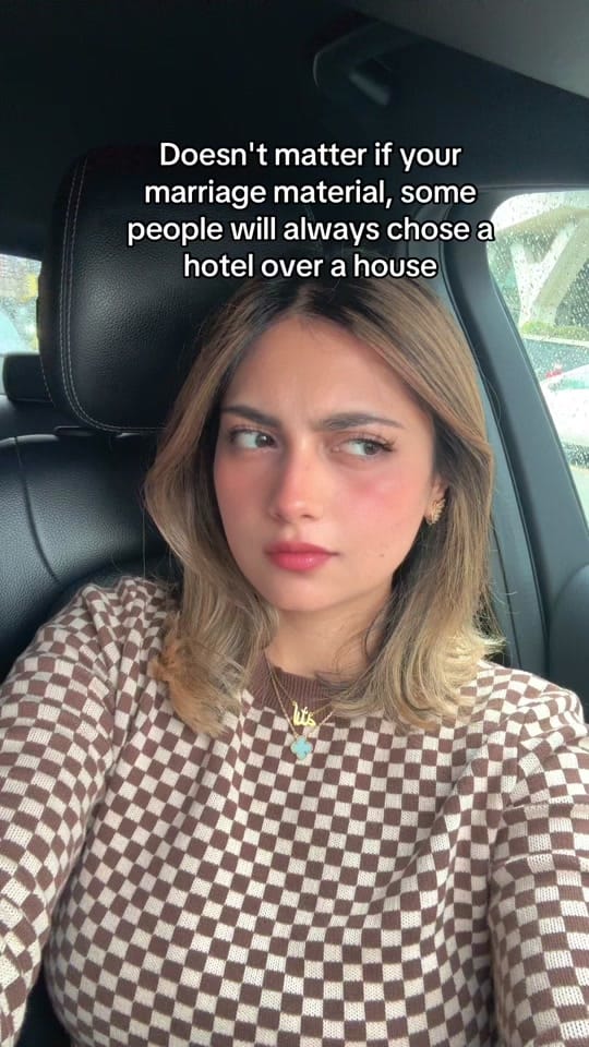 Post 6 by Z u h a a on TikTok (video)