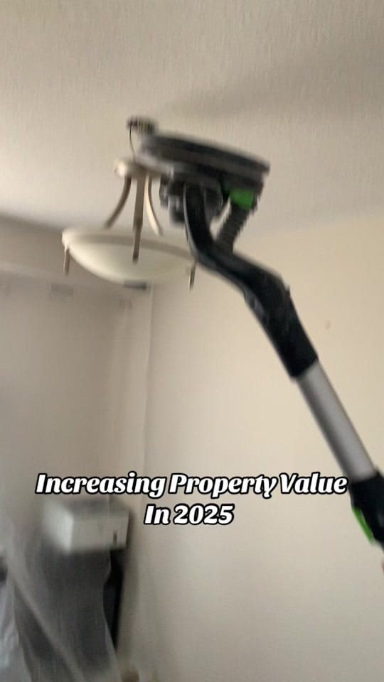 Post 9 by tariqspopcornremoval_ on TikTok (video)