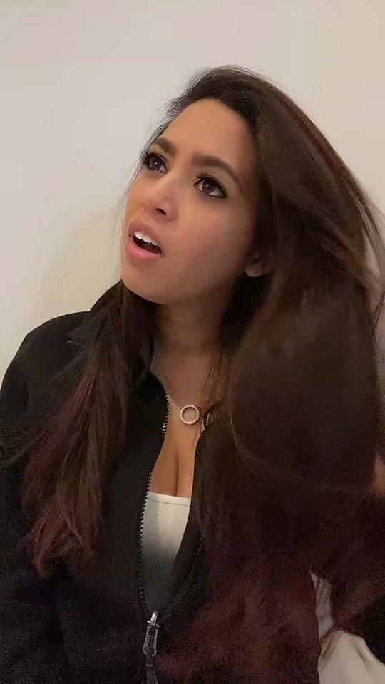 Post 8 by KellyMichelle on TikTok (video)