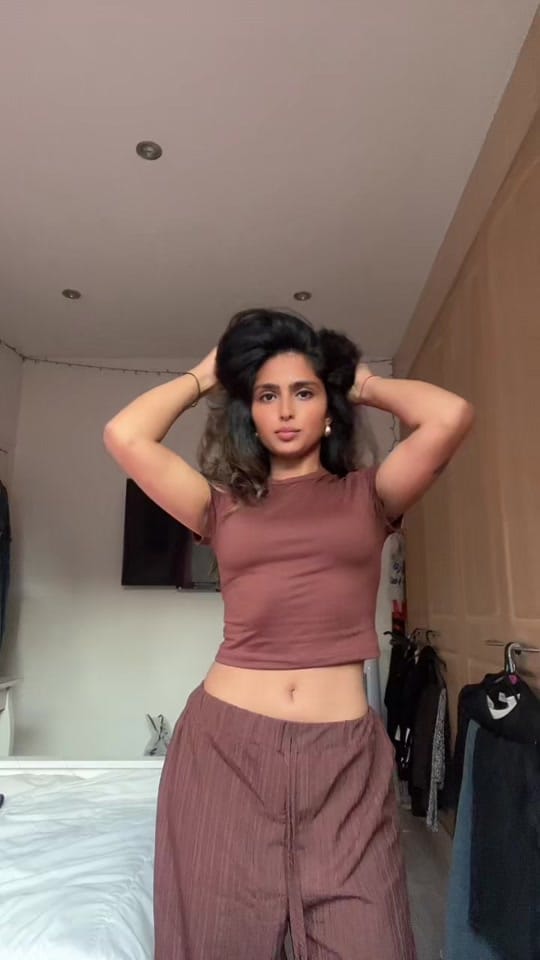 Post 2 by BNITA VAGHELA on TikTok (video)