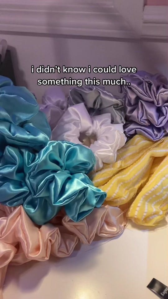 Post 9 by daisy scrunchies 🇨🇦 on TikTok (video)