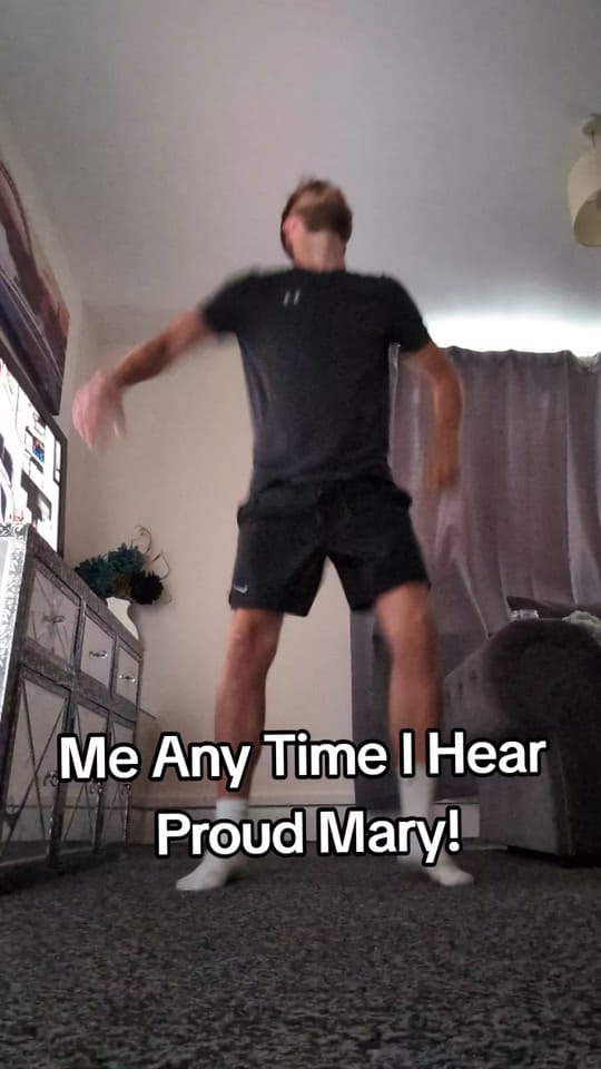 Post 8 by MisterRich on TikTok (video)