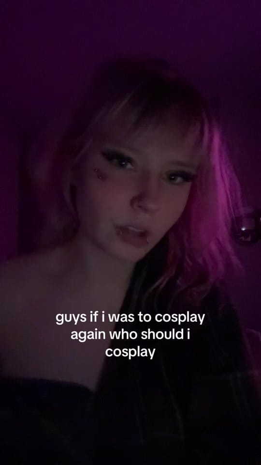 Post 6 by maiven on TikTok (video)