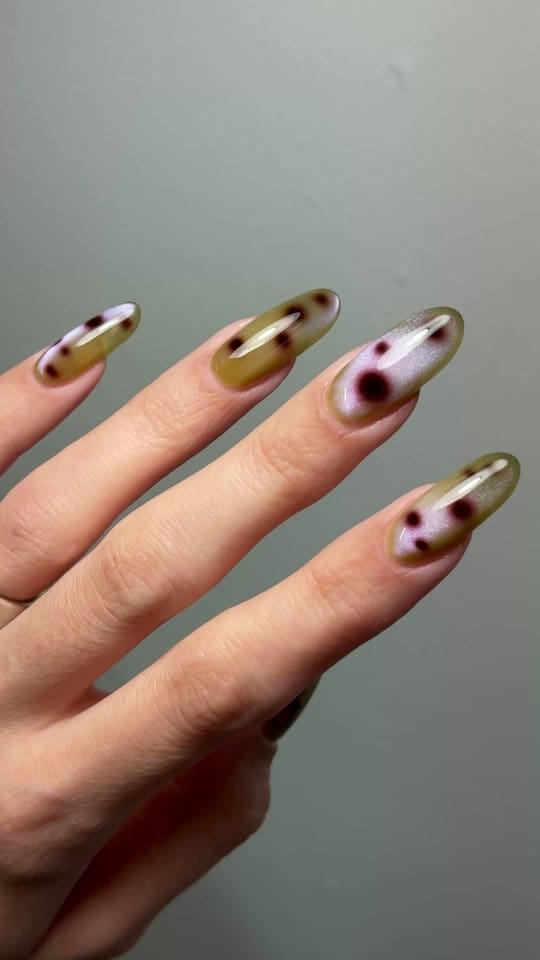 Post 6 by Rebecca Paints Nails on TikTok (video)