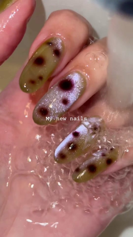 Post 8 by Rebecca Paints Nails on TikTok (video)