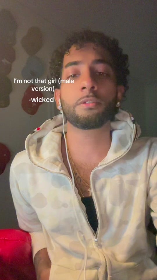Post 9 by Tobias on TikTok (video)