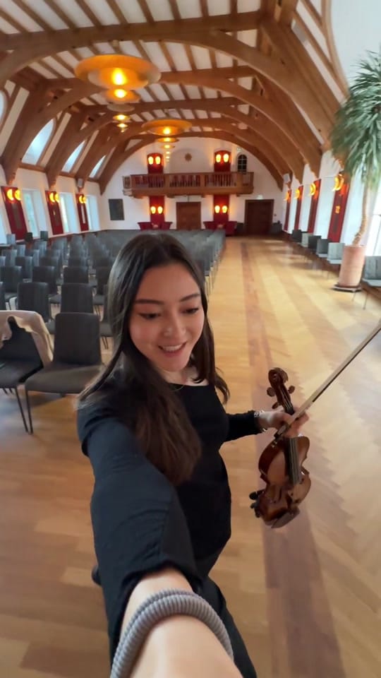 Post 9 by Sumina Studer on TikTok (video)