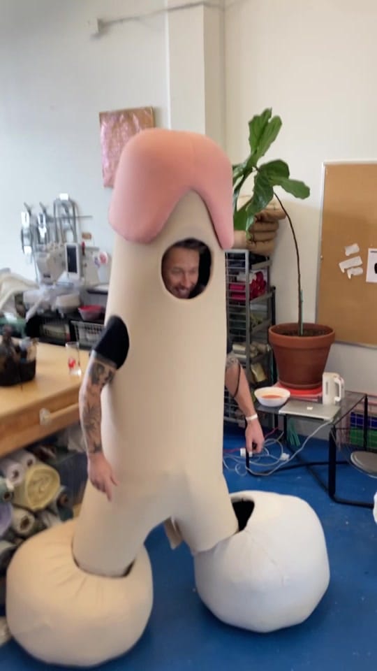 Post 9 by Ian Langohr on TikTok (video)