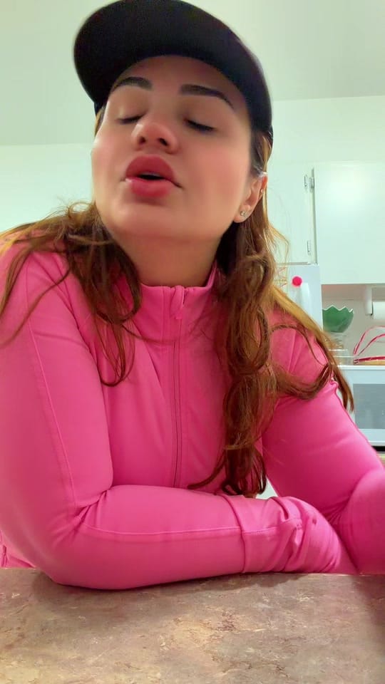 Post 1 by ❤️Makeup by florans❤️ on TikTok (video)