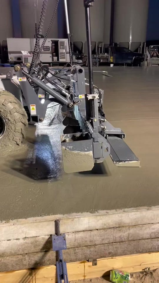 Post 7 by Toronto Fix Hub on TikTok (video)