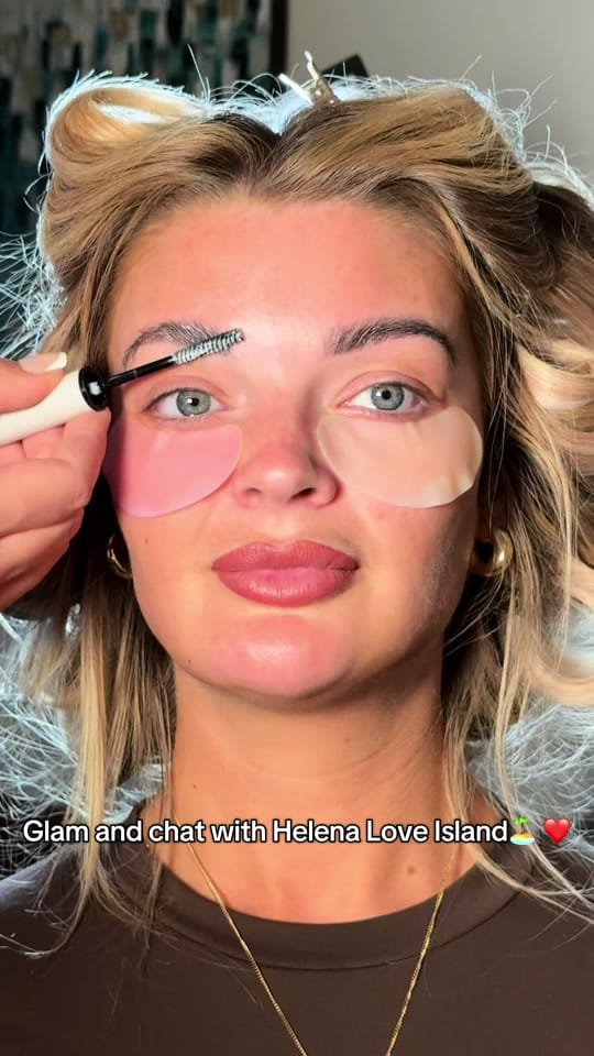 Post 9 by Bridal  Makeup by Sara London on TikTok (video)