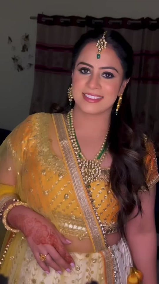 Post 2 by Mahi Randhawa on TikTok (video)