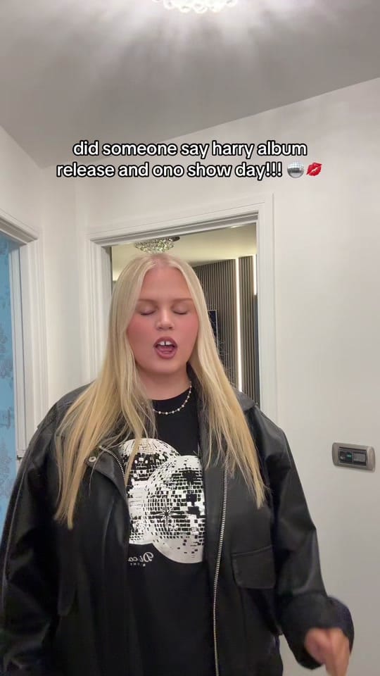 Post 10 by flo on TikTok (video)