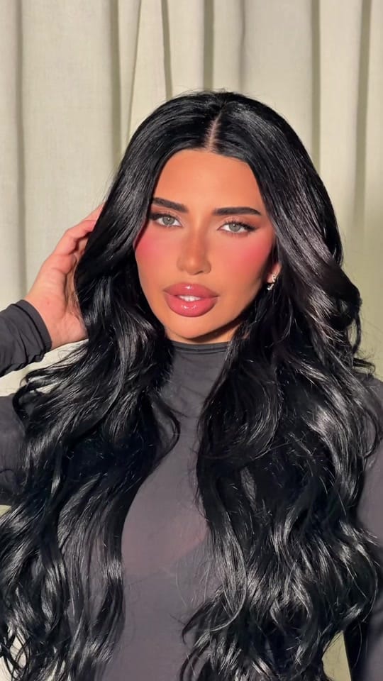 Post 1 by Muavee on TikTok (video)