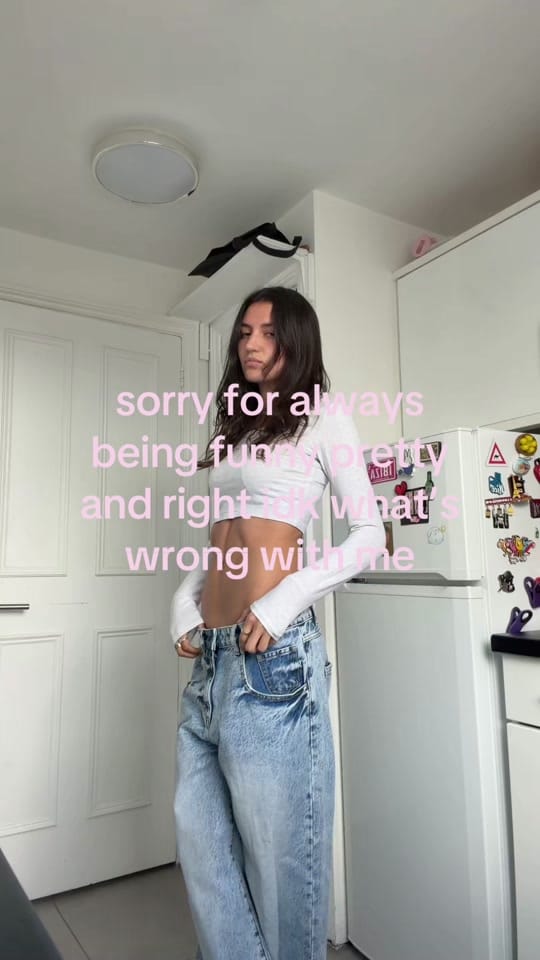 Post 7 by Mia Plainer on TikTok (video)