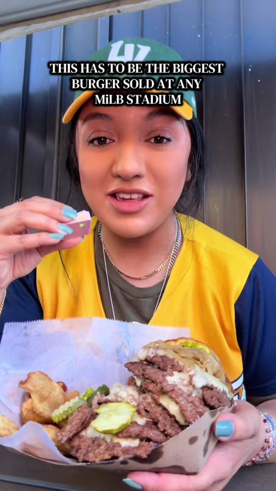 Post 2 by Stadium Food Girl, 🏟🍴👧 on TikTok (video)