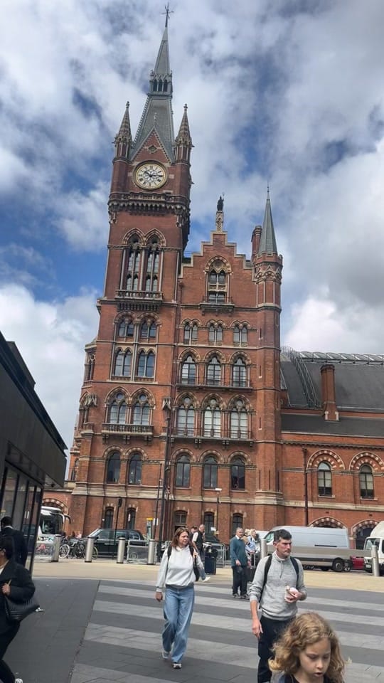 Post 4 by Mohsin Gondal🇬🇧🇵🇰 on TikTok (video)