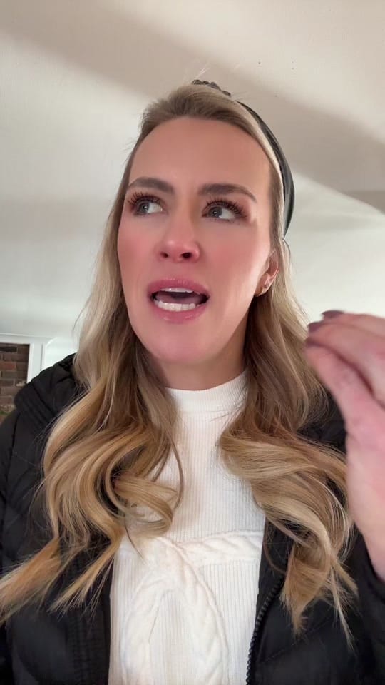Post 9 by lindscojo on TikTok (video)
