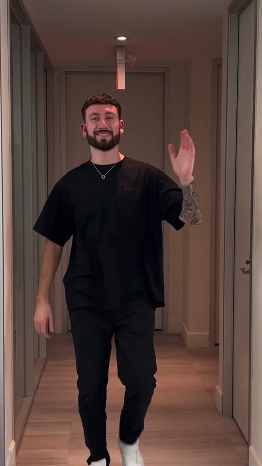 Post 6 by mikeymike.t.o on TikTok (video)