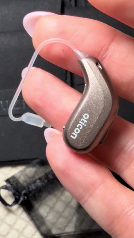 Post 2 by Auzi® on TikTok (video)