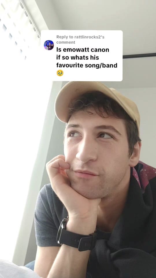 Post 3 by Evan Taylor Benyacar on TikTok (video)