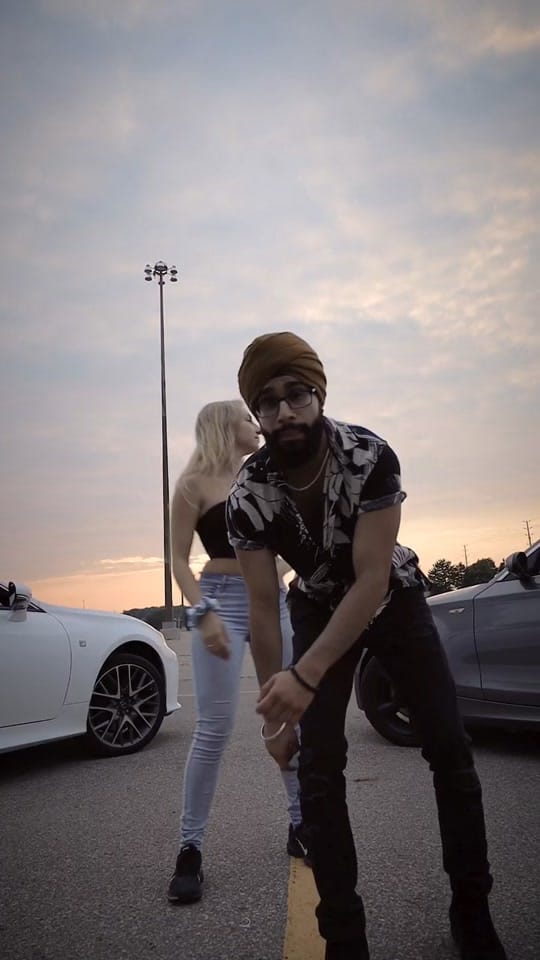 Post 9 by 𝑯𝒂𝒓𝒔𝒊 𝑺𝒐𝒅𝒉𝒊 on TikTok (video)