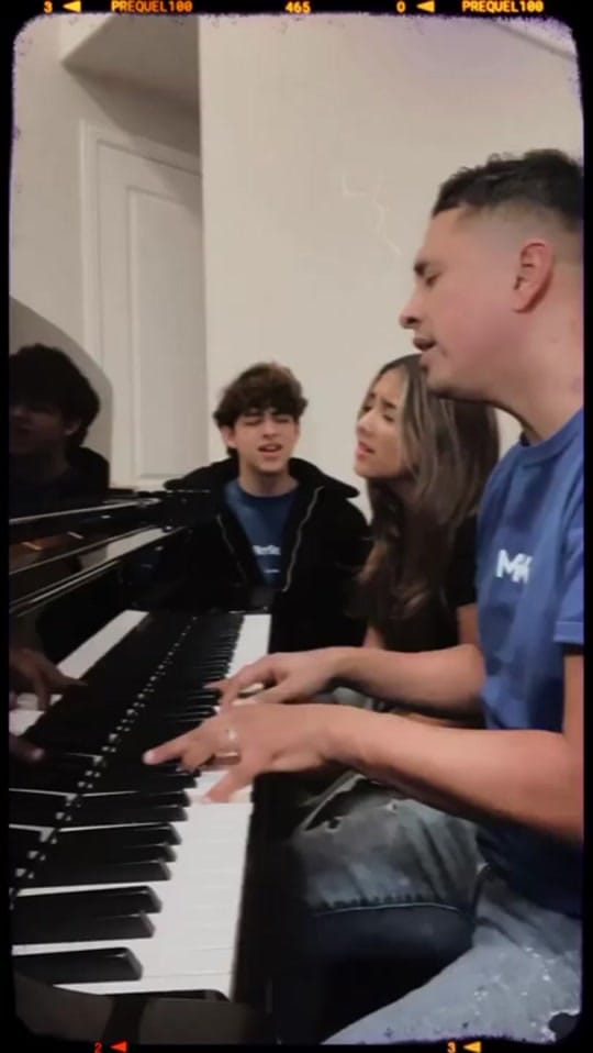 Post 1 by Seguidores de Cristo@oficial on TikTok (video)
