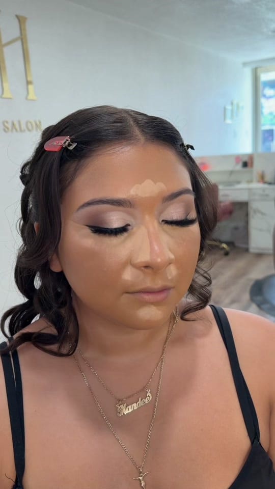 Post 10 by glambymandaa on TikTok (video)