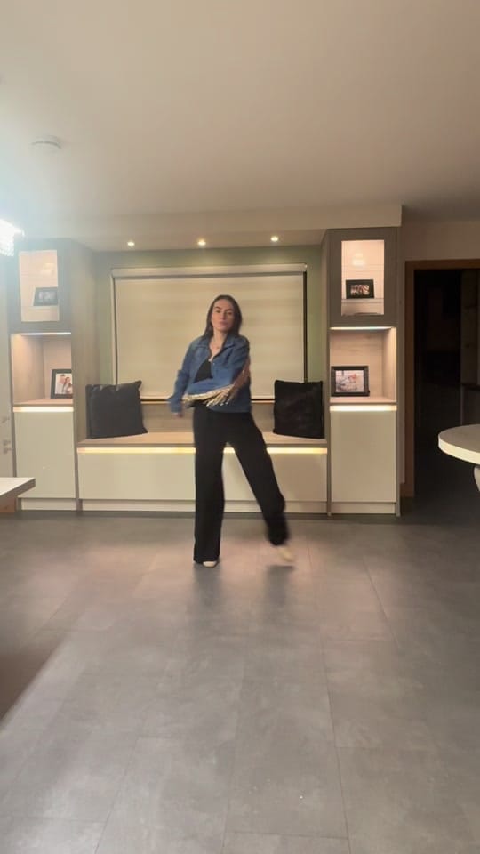 Post 8 by alexistaitlinedance on TikTok (video)