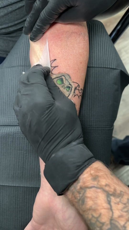 Post 8 by Mr. Sticker Tattoo on TikTok (video)