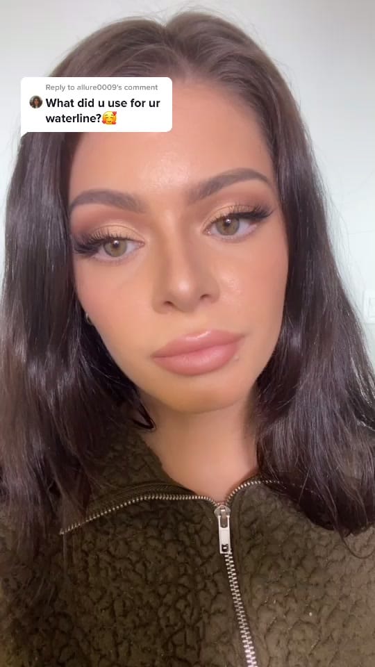 Post 7 by Rebecca Kelly on TikTok (video)