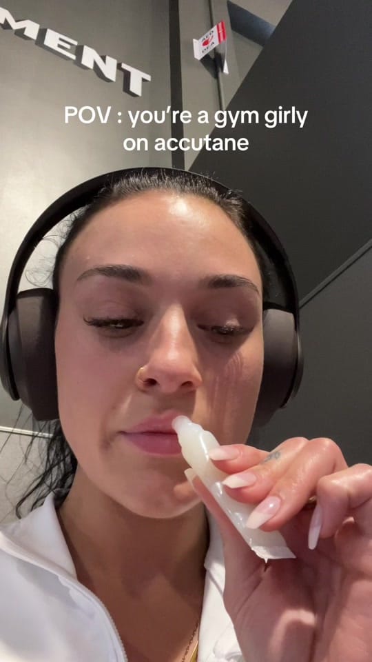 Post 4 by Rosalie Bergeron on TikTok (video)