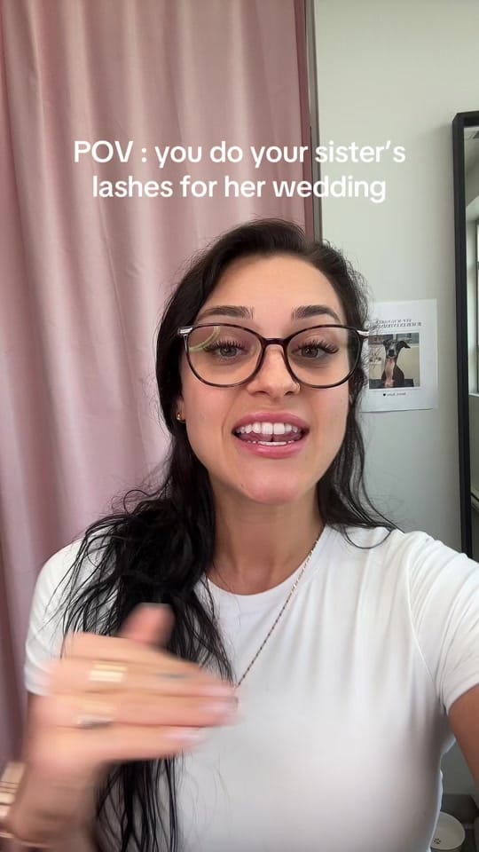 Post 2 by Rosalie Bergeron on TikTok (video)