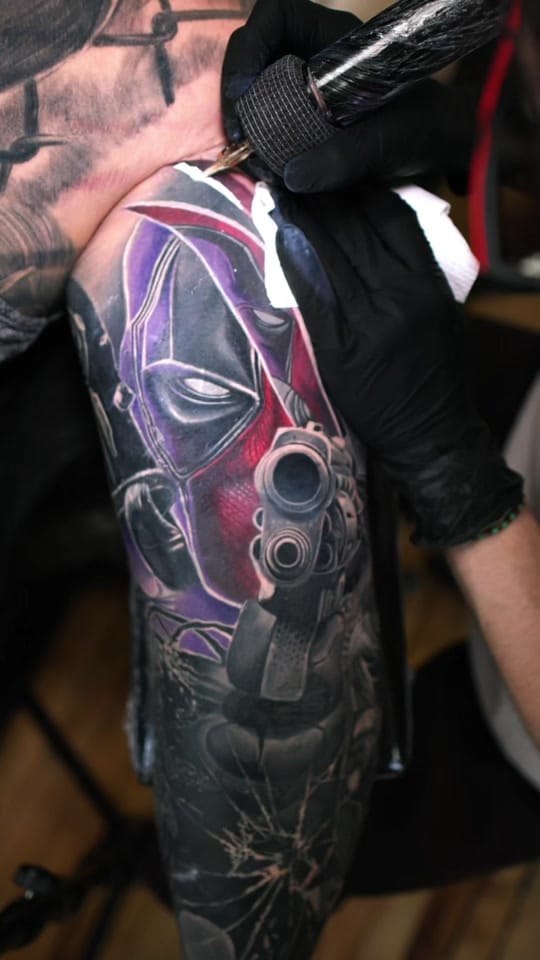 Post 5 by La Manigance Tattoo Toronto on TikTok (video)