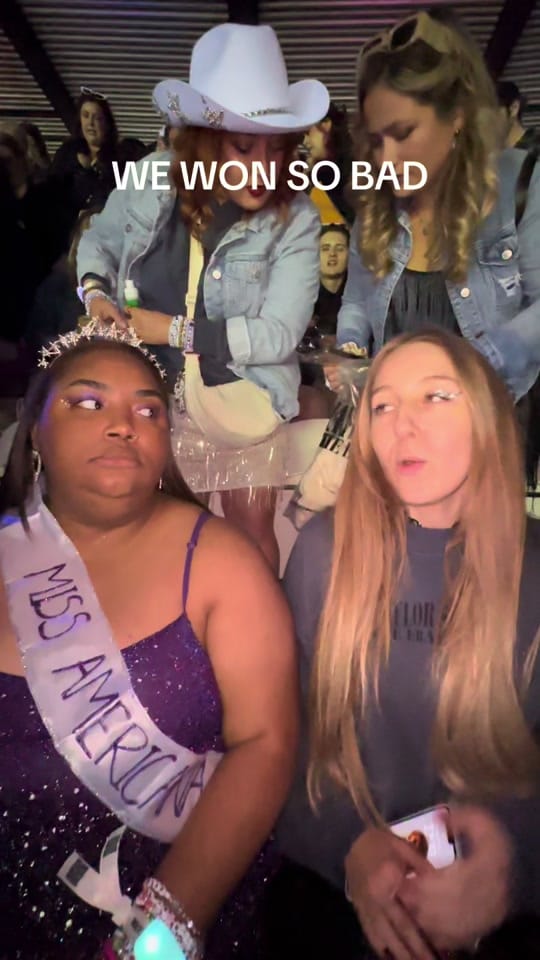 Post 10 by meg ⭐️ on TikTok (video)