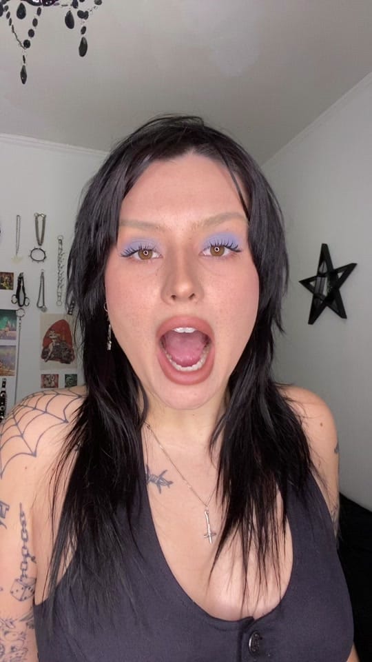 Post 9 by Six on TikTok (video)