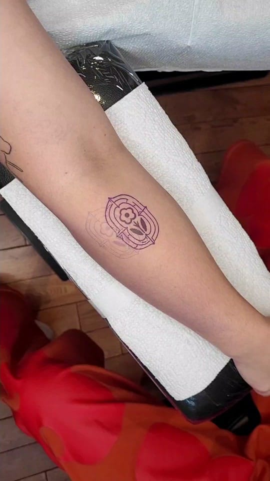 Post 9 by Cath on TikTok (video)