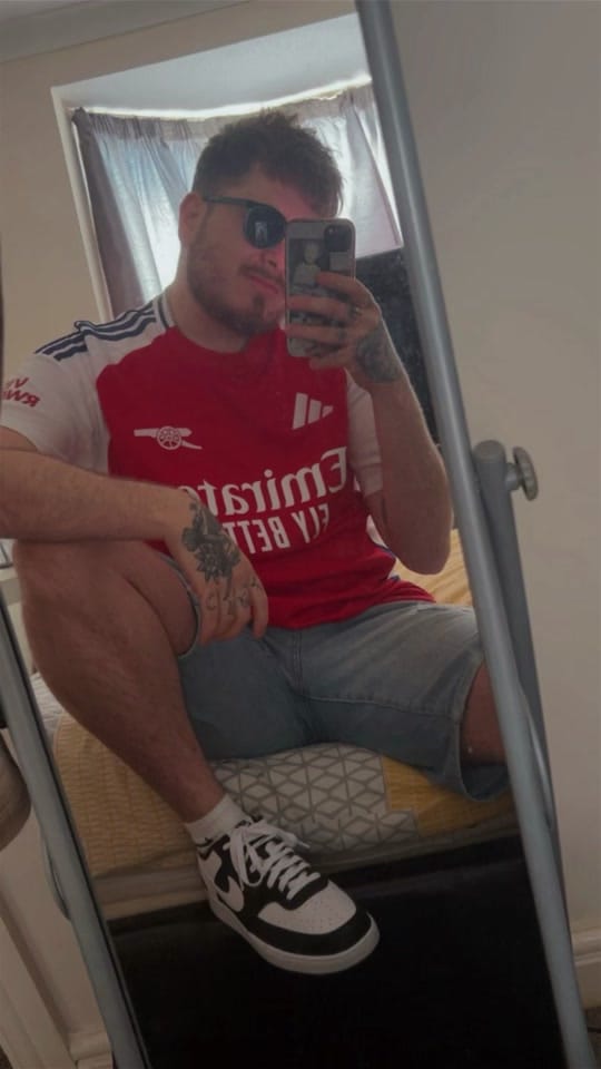 Post 6 by Ewan ⚜️ on TikTok (video)