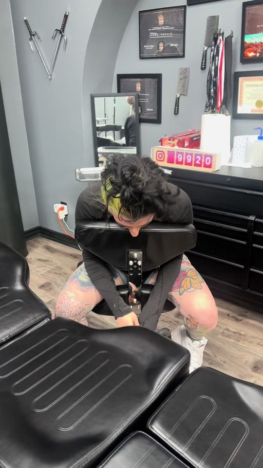 Post 1 by Jenna Hupalo on TikTok (video)