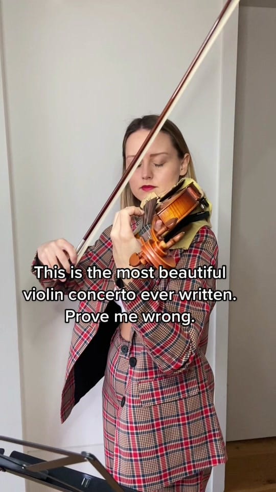 Post 8 by Leona on TikTok (video)