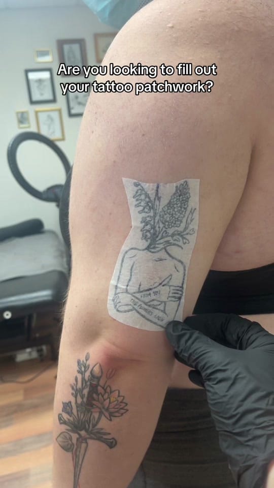 Post 8 by Julia | Tattoo Artist on TikTok (video)