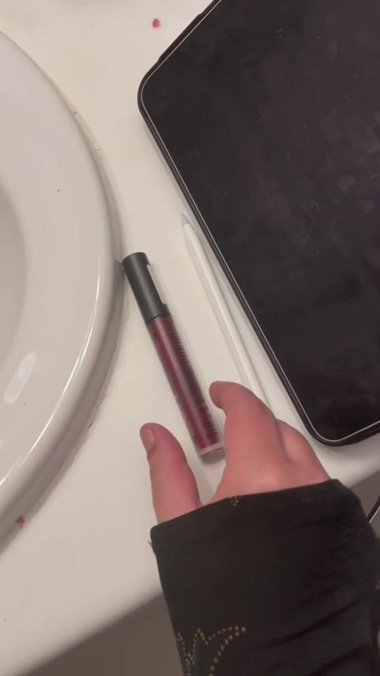 Post 8 by Lochra on TikTok (video)