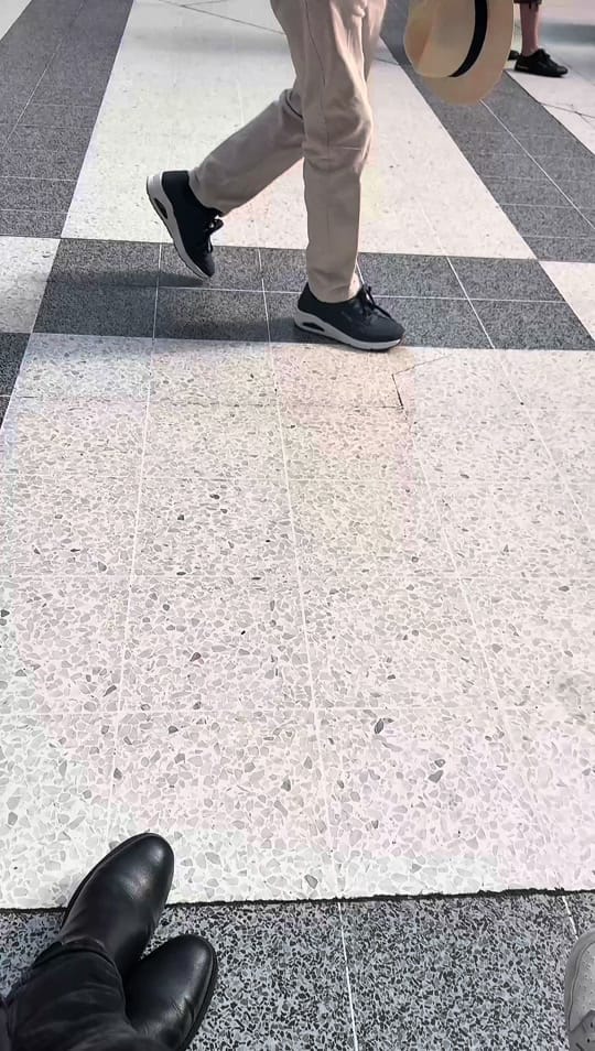 Post 1 by Adrian on TikTok (video)