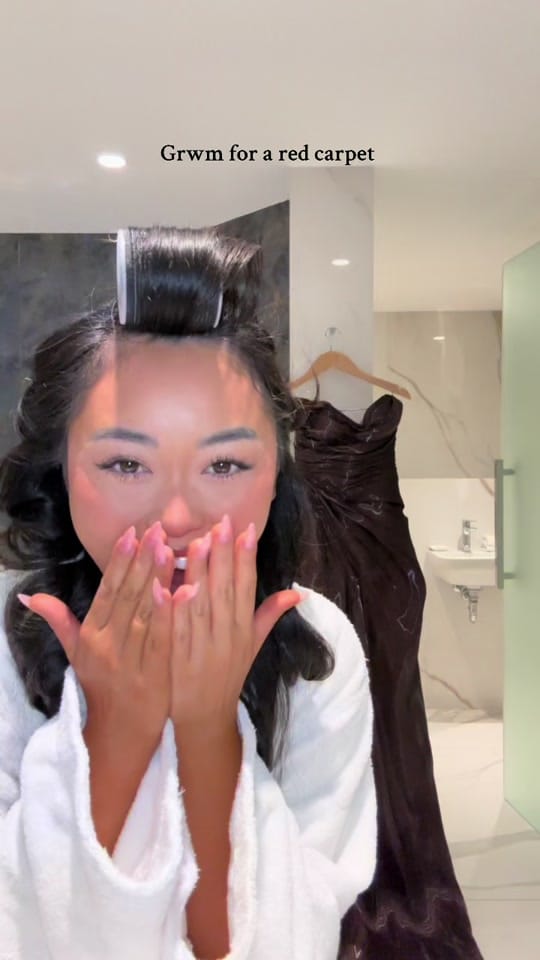 Post 10 by Annouveauriche on TikTok (video)
