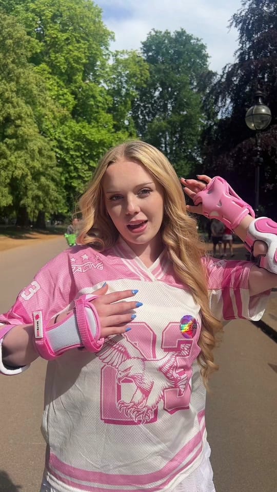 Post 1 by Lucy on TikTok (video)