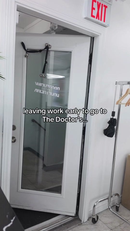 Post 1 by kenimn on TikTok (video)
