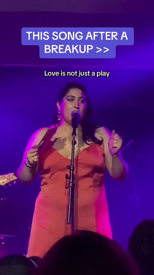Post 9 by ARIÁDNE on TikTok (video)