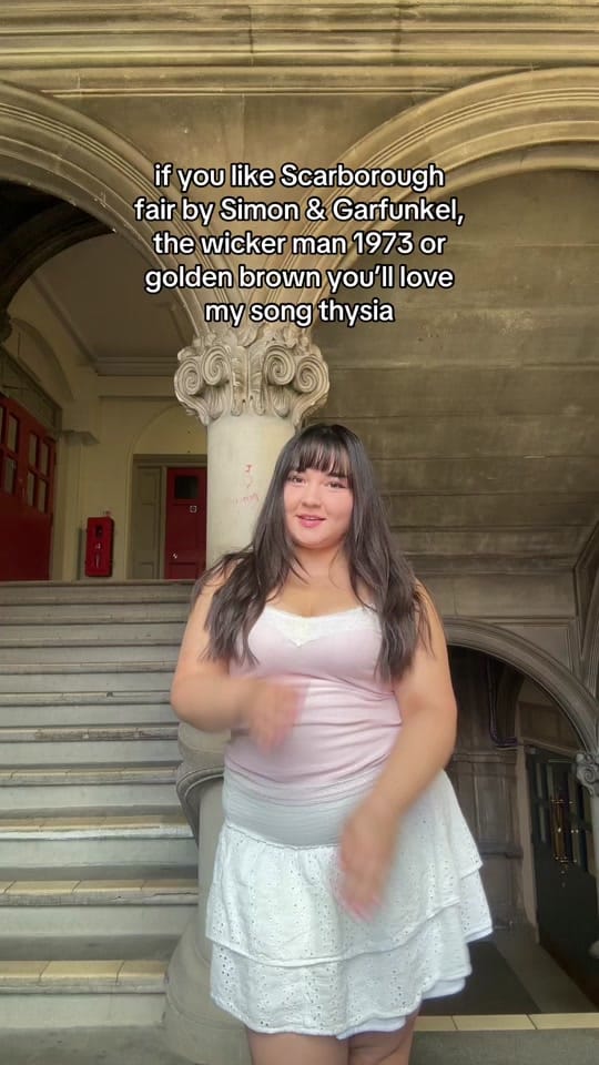 Post 6 by Little Miss Cadaver ♱ on TikTok (video)
